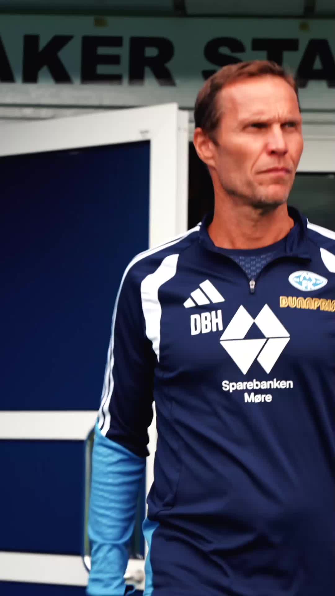 Mathias Løvik Signeringsvideo